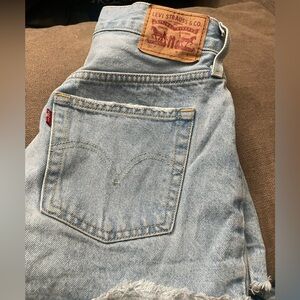 Women’s Levi’s shorts